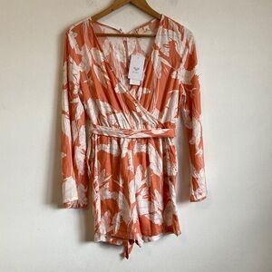 Roxy Morning‎ Air Coral and White Floral Romper Size Small